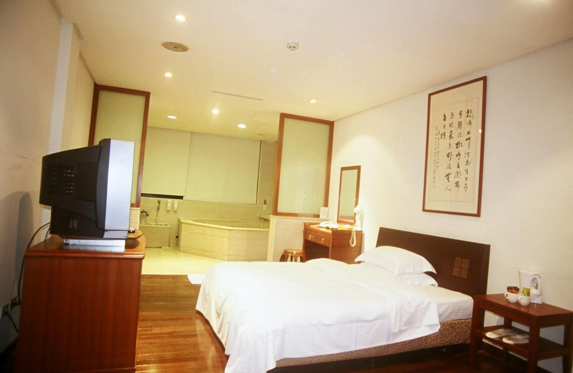 Mata Hofeng Resort New Taipei City Exterior photo